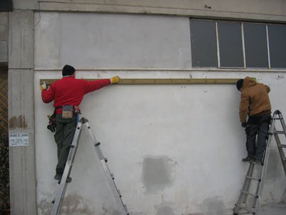 Tutto pergole Fissaggio travi in legno a muro